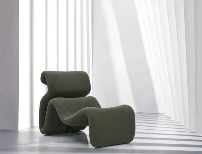 Etcetera Lounge Chair